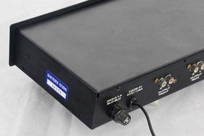 Electro-Harmonix-Ambitron Mono To Stereo Exciter